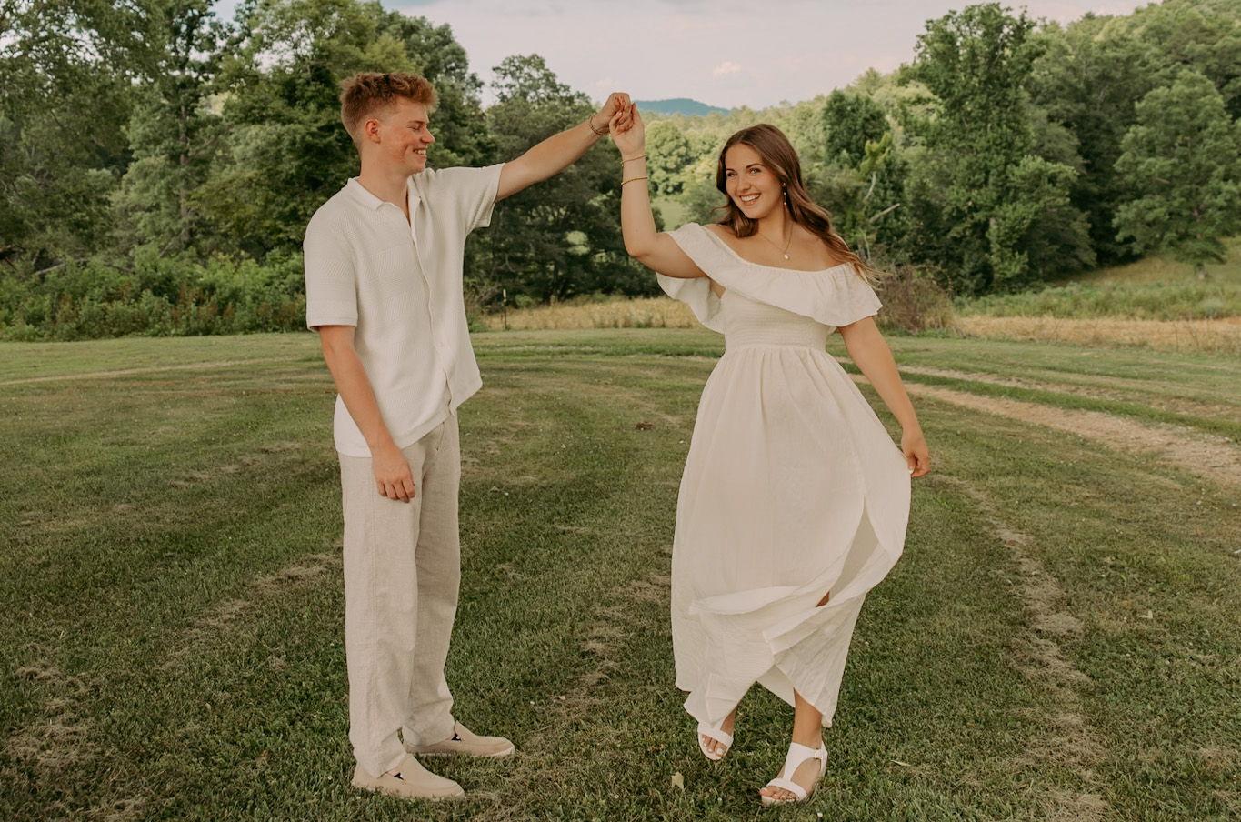 The Wedding Website of Savannah Evans and Easton Sosensky