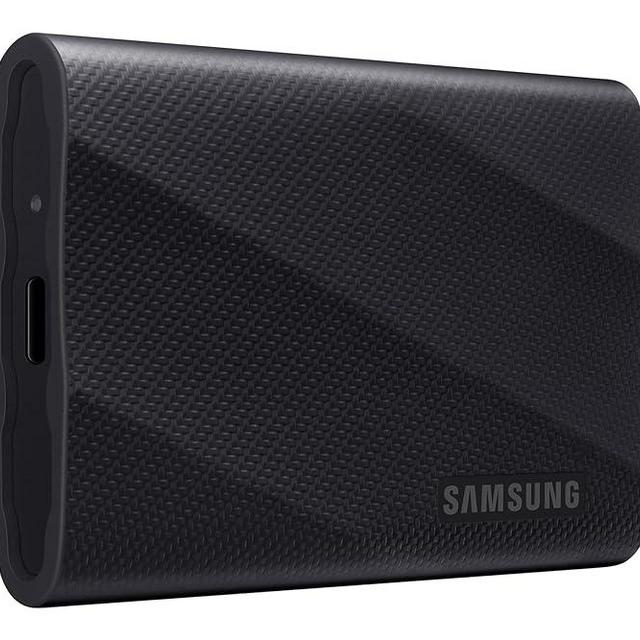 SAMSUNG T9 Portable SSD 1TB, USB 3.2 Gen 2x2 External Solid State Drive, Seq. Read Speeds Up to 2,000MB/s for Gaming, Students and Professionals, MU-PG1T0B/AM, Black