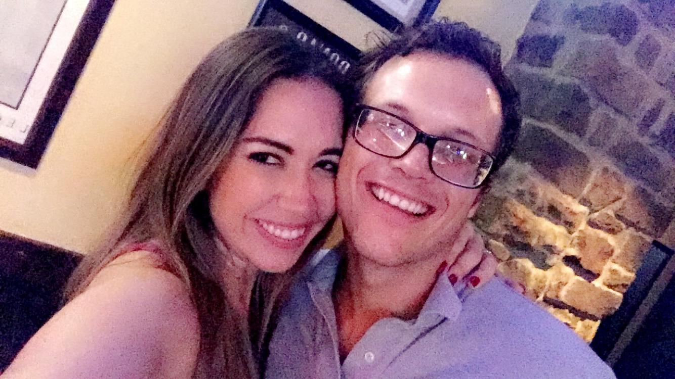 One of our first dates at Baker Street playing pool!