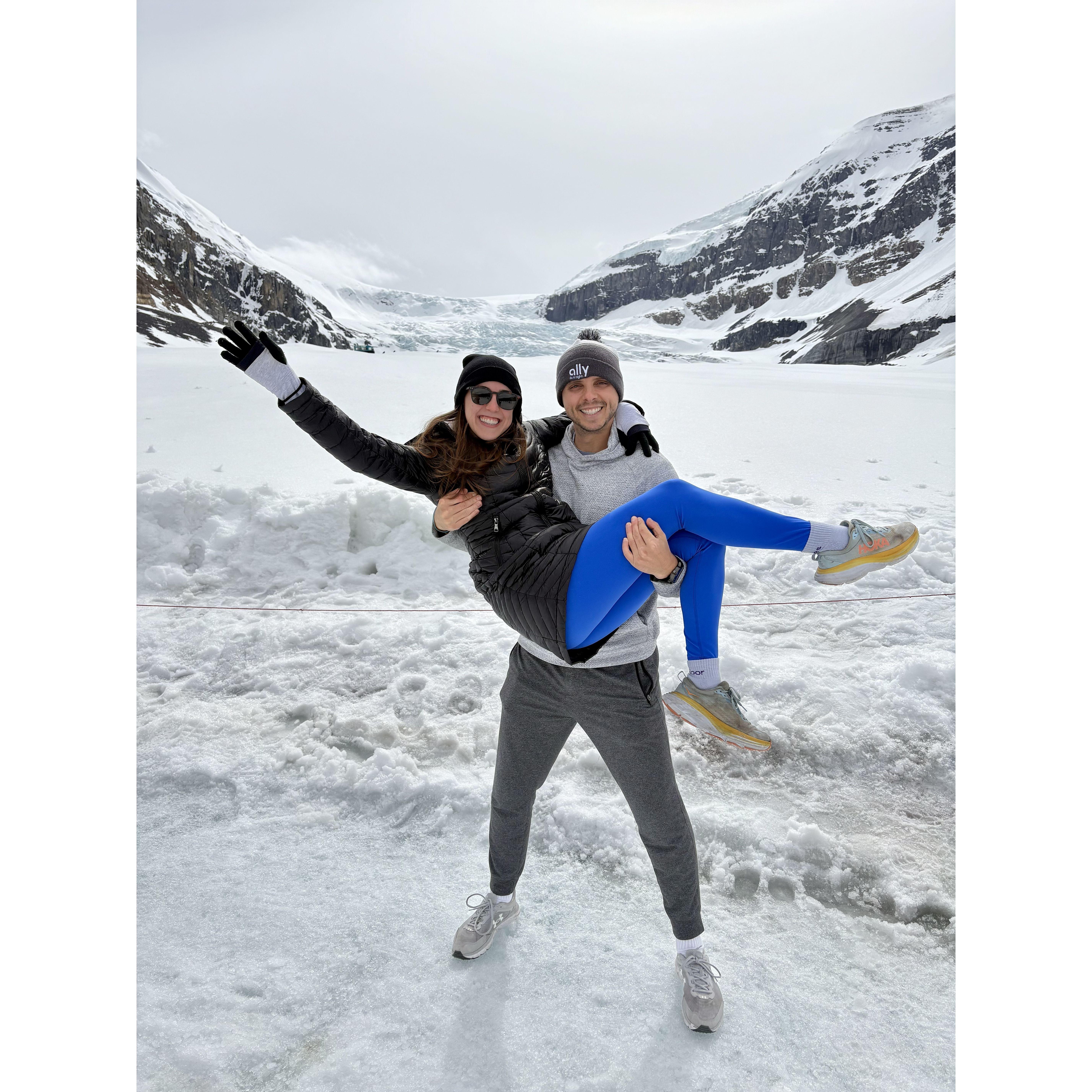 Touring the Athabasca Glacier in Banff!