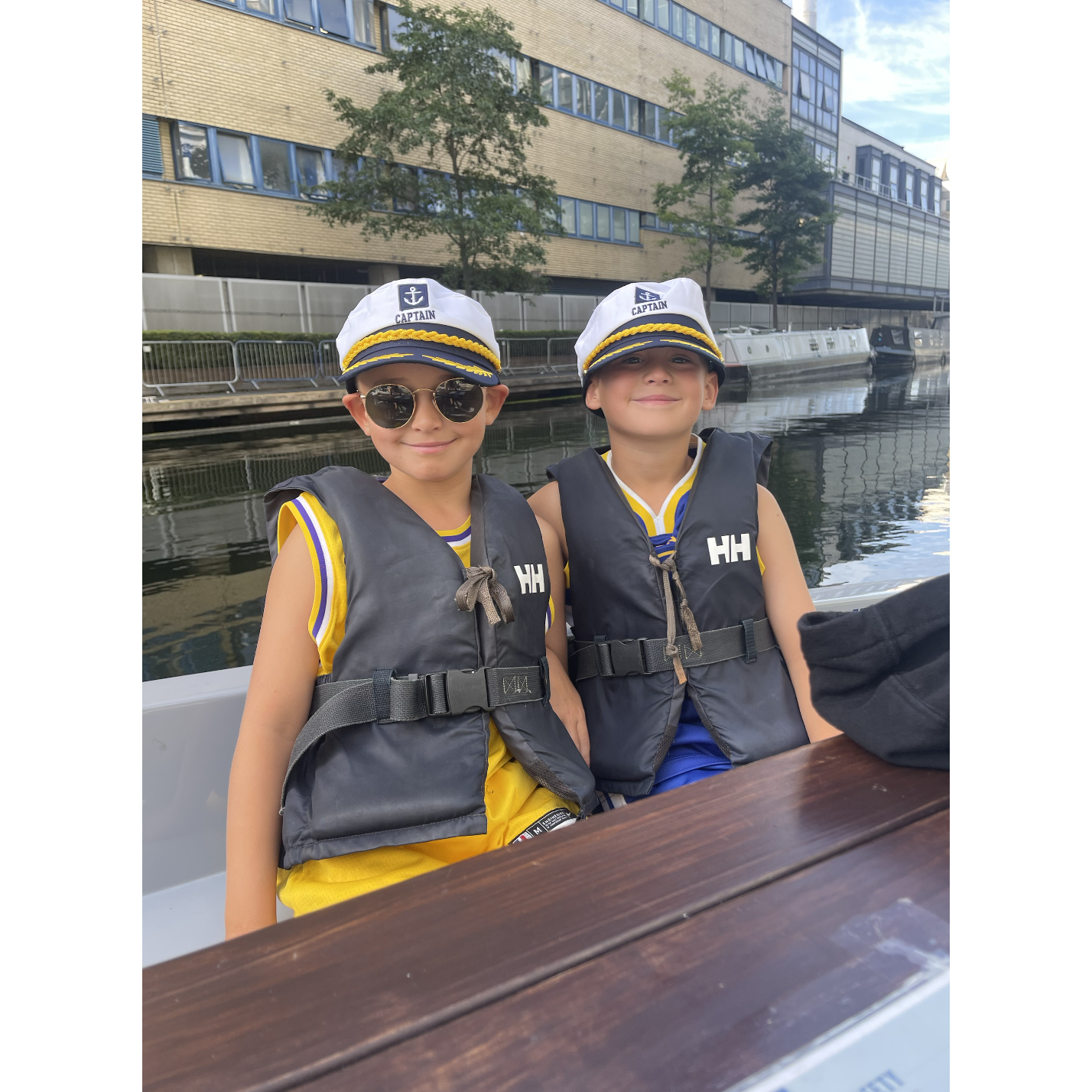 Captain Reuben & Gus