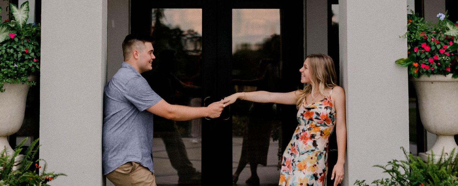 The Wedding Website of Jalyssa Campbell and Carter Daum