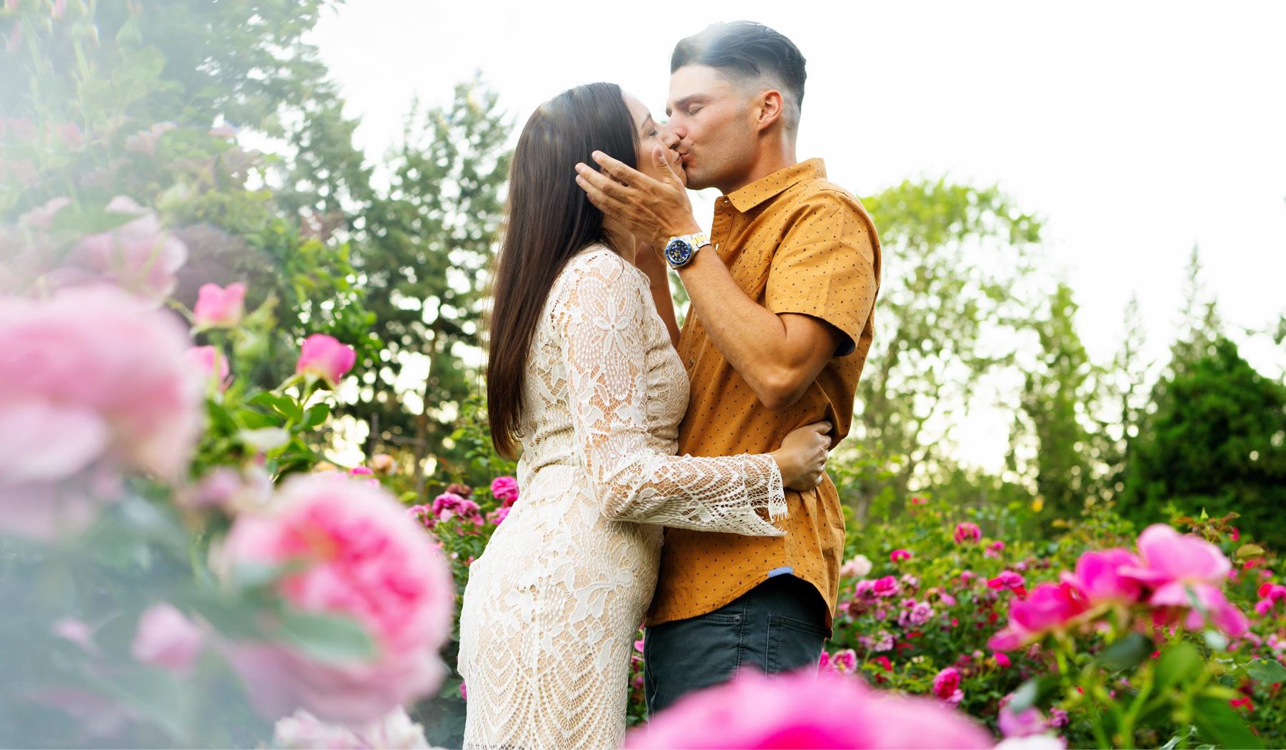 The Wedding Website of Vanessa Nelson and Ray Campbell