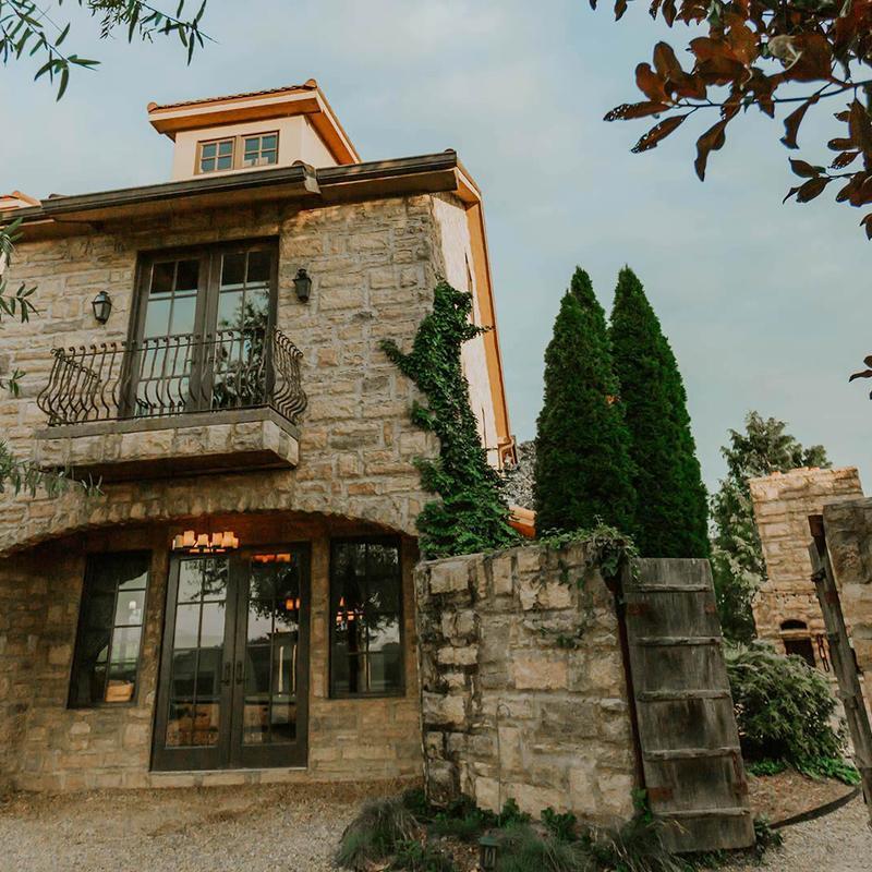 The Wedding Website of Gabriella Hall and Evan Blanton