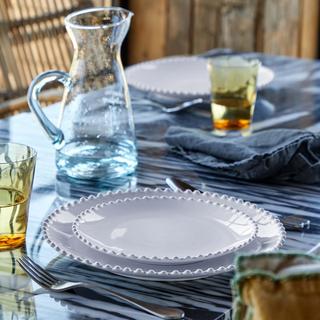 Pearl 5-piece place setting, Service for 1