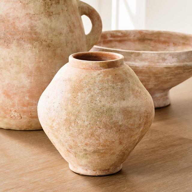 Solis Terra Cotta Vases, Short