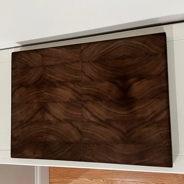 Walnut End Grain Cutting Board (12x17)