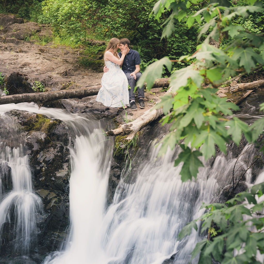 Engagement shoot courtesy of @sunandsparrow