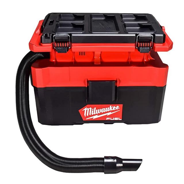 Milwaukee 0970-20 M18 Fuel 18V PACKOUT 2.5 Gallon Wet/Dry Vacuum Bare Tool