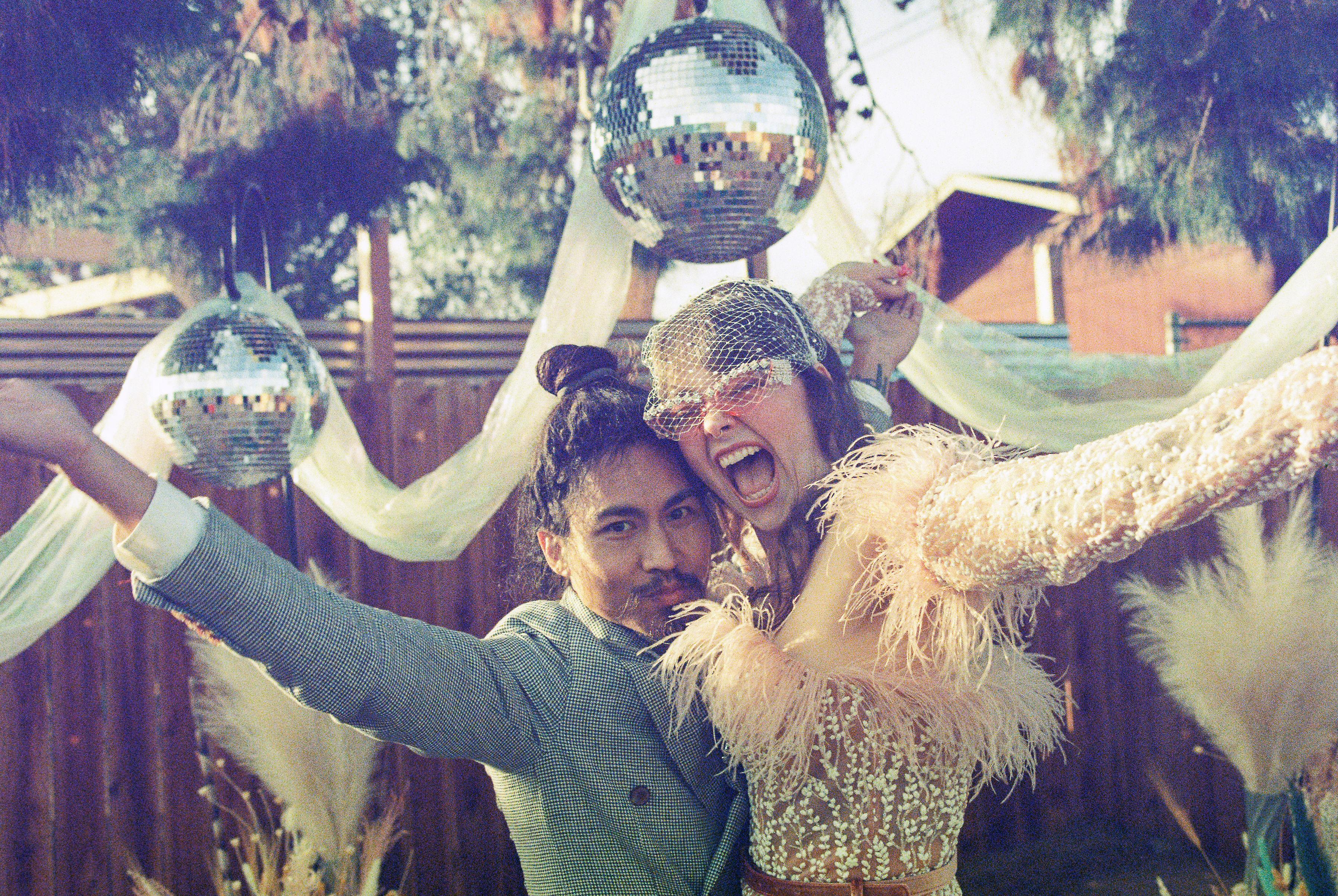 The Wedding Website of Alli Norman and Justin Fabillar