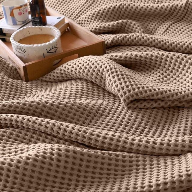 Viva Maison 100% Turkish Cotton Waffle Blanket King Size Brown - Premium Quality, Light and Airy Waffle Weave All-Season Quilt - Lux Decorative Bedspread (Brown, King Size 95" x 110" Inch)