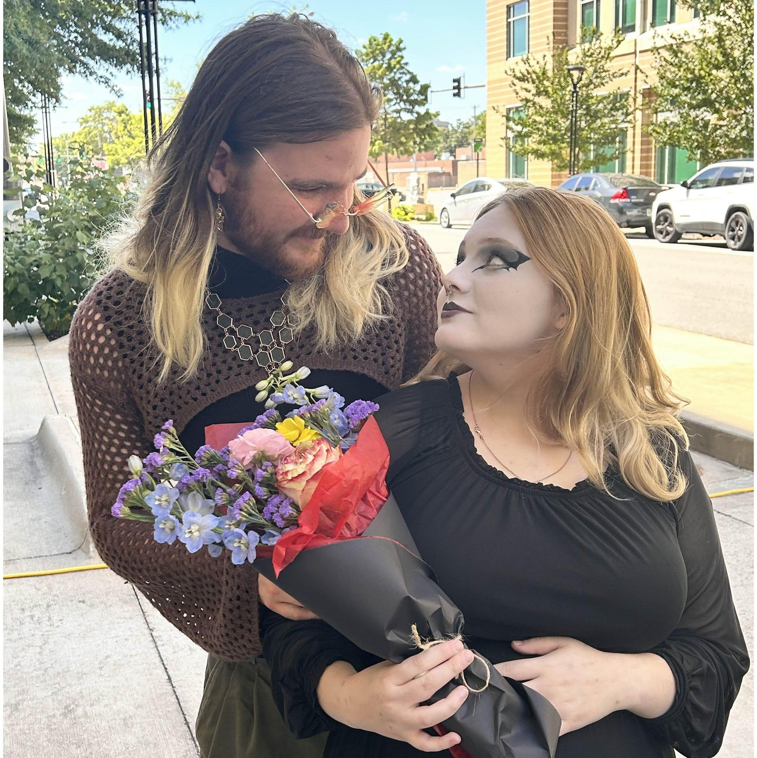 we went to a thrifting event with family and they had a beautiful flower cart set up, obviosly I had to have some and gabe got me the most beautiful boqet I've ever had