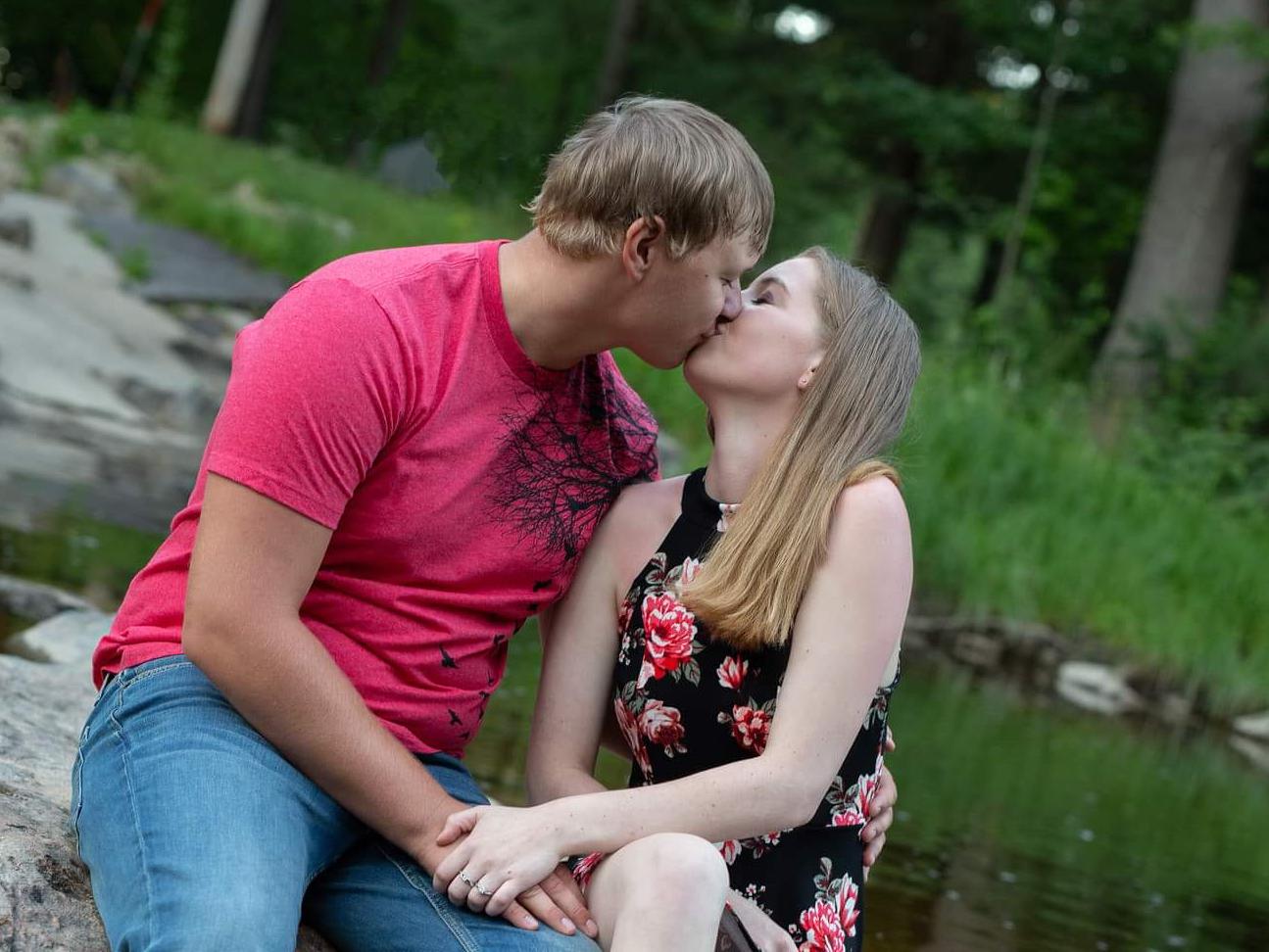 The Wedding Website of Veronica Zdun and Monte Thiel