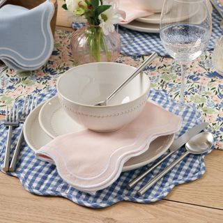 Maggie Gingham Quilted Placemat, Set of 2