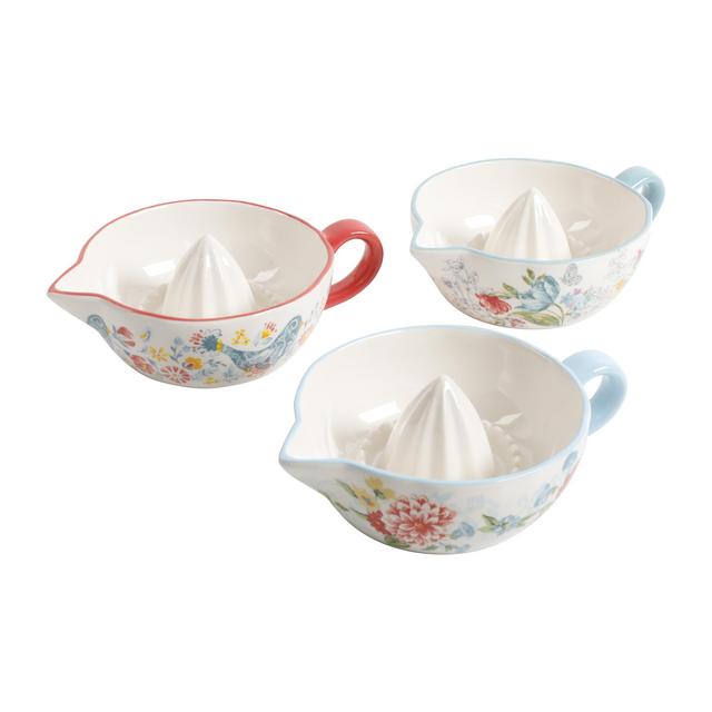 The Pioneer Woman Ceramic Juicer, Assortment