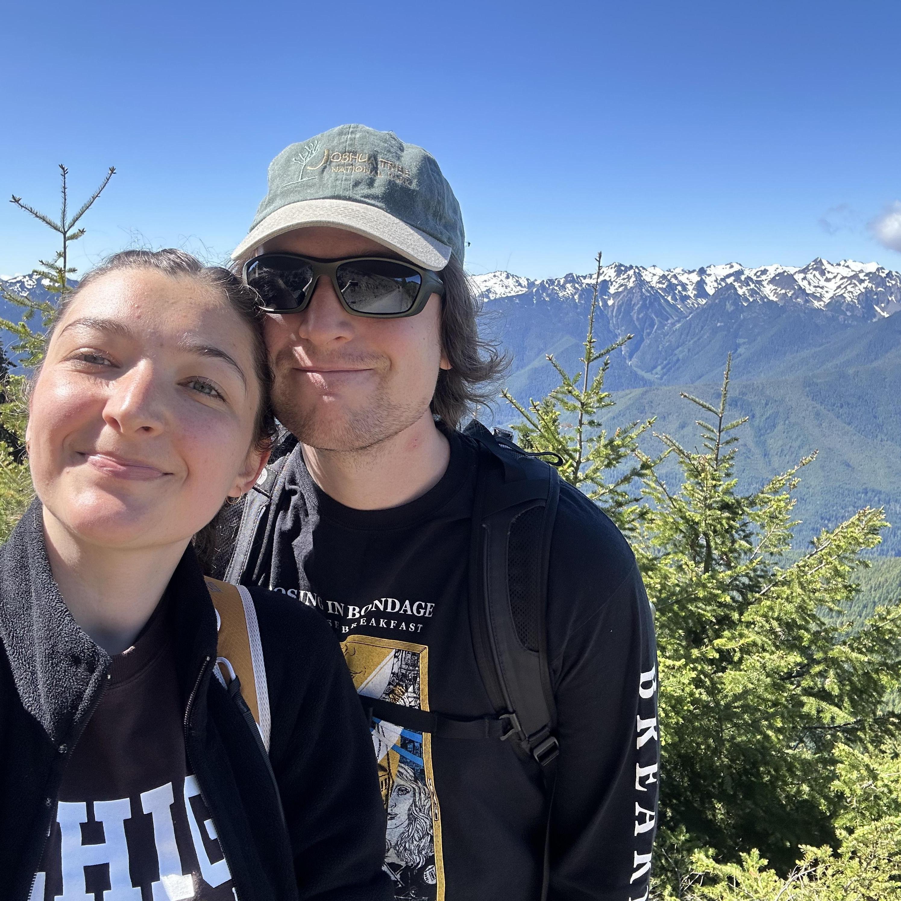 Our favorite hike in Olympic National Park - Hurricane Ridge!