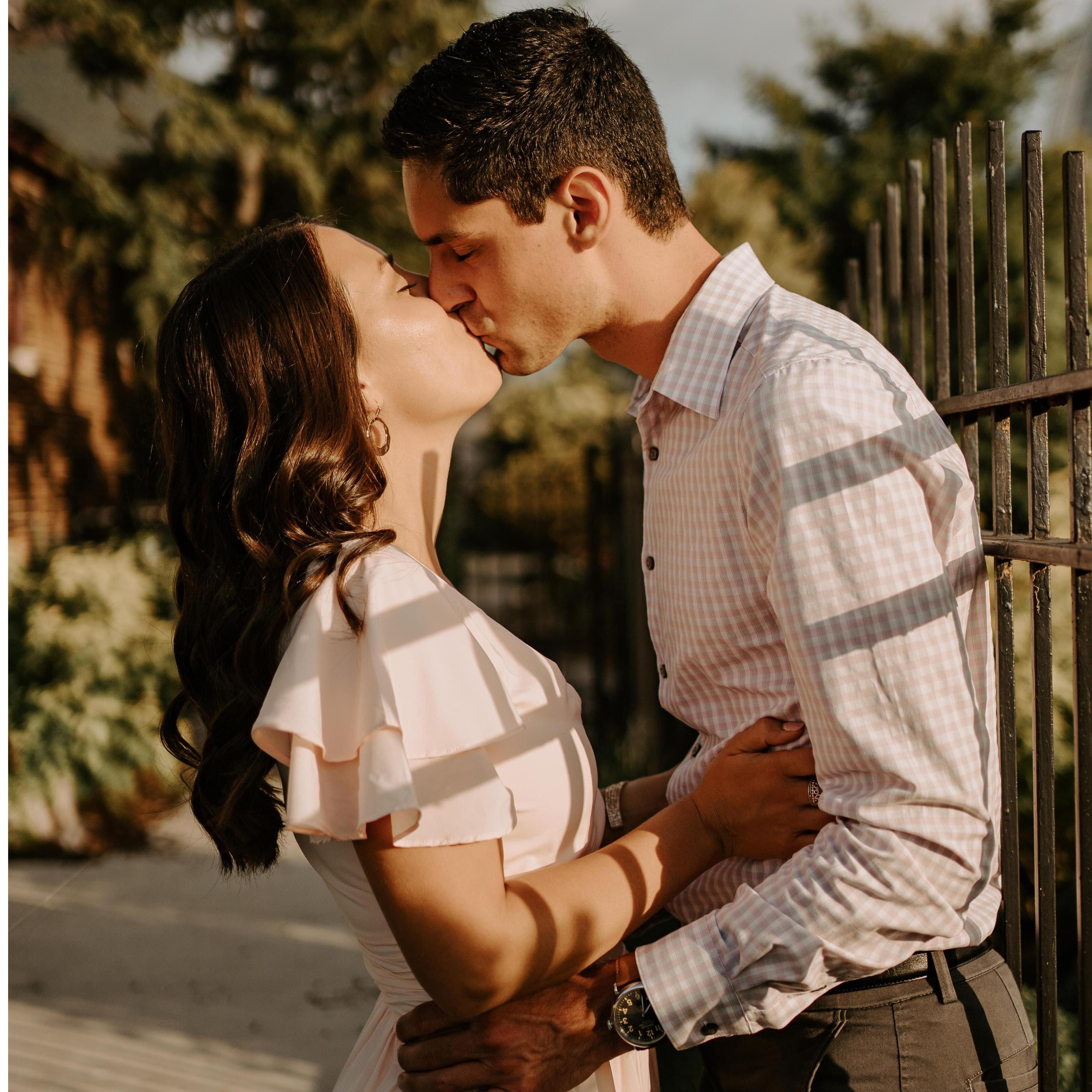 An engagement picture at Belle Isle, taken by Diffuse Media, our wedding photographers.