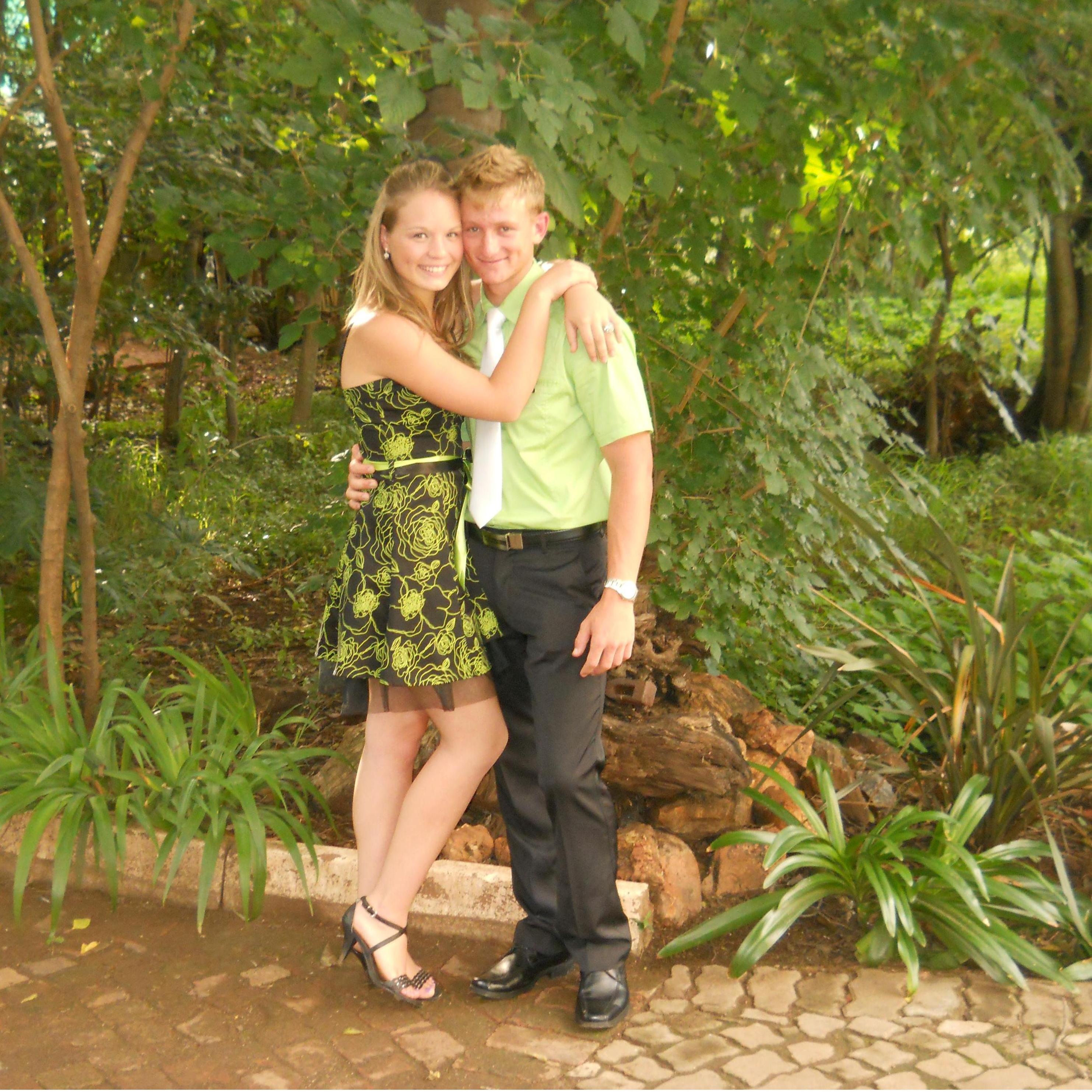 Thea se Troue 2012