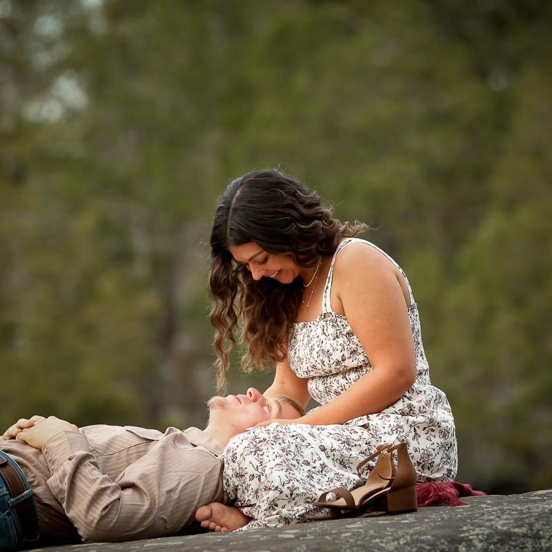 Engagement photos at Garden of the Gods by Jason Gualdoni ๐ธ