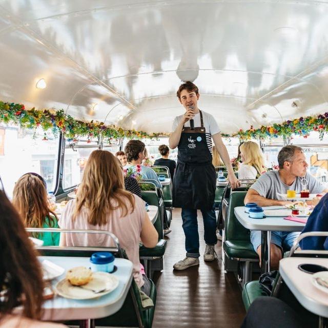 Dublin: Afternoon Tea Vintage Bus Trip
