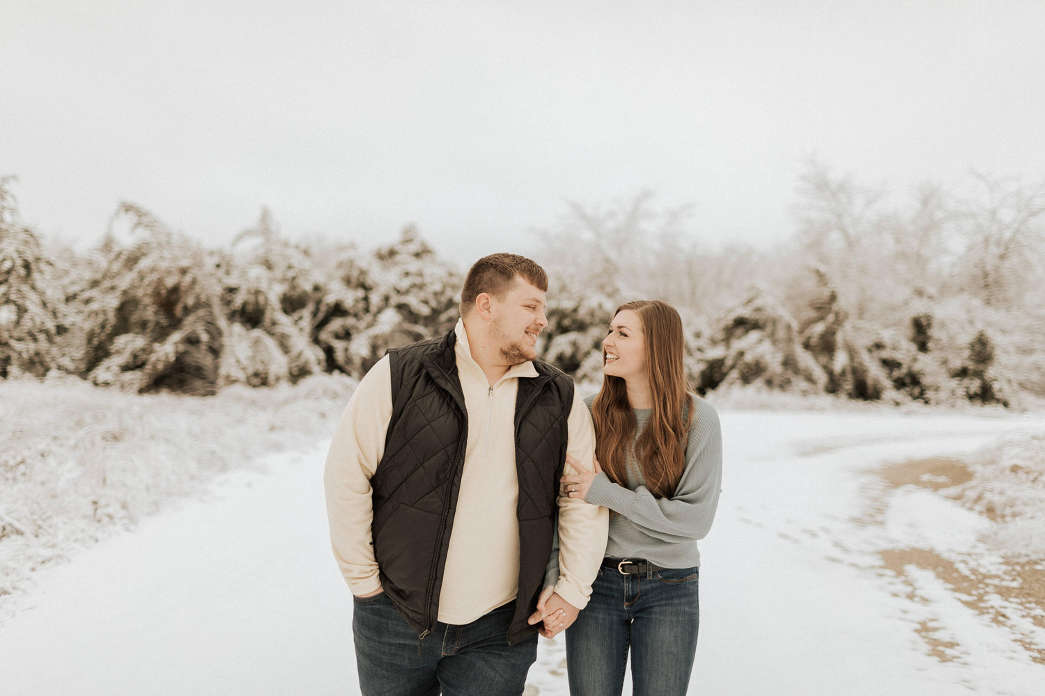 The Wedding Website of Kiana Homan and Dusty Lucas