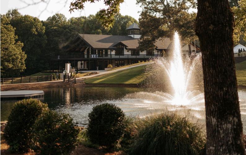 The Wedding Website of Jessica Howington and Neal Chambless