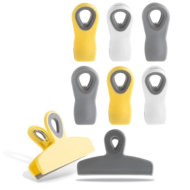 COOK WITH COLOR Set of 8 Bag Clips- 2 Large Heavy Duty Chip Clip and 6 Refrigerator Magnet Clips for Food Storage with Air Tight Seal Grip for Snack Bags and Food Bags (Yellow and Grey)