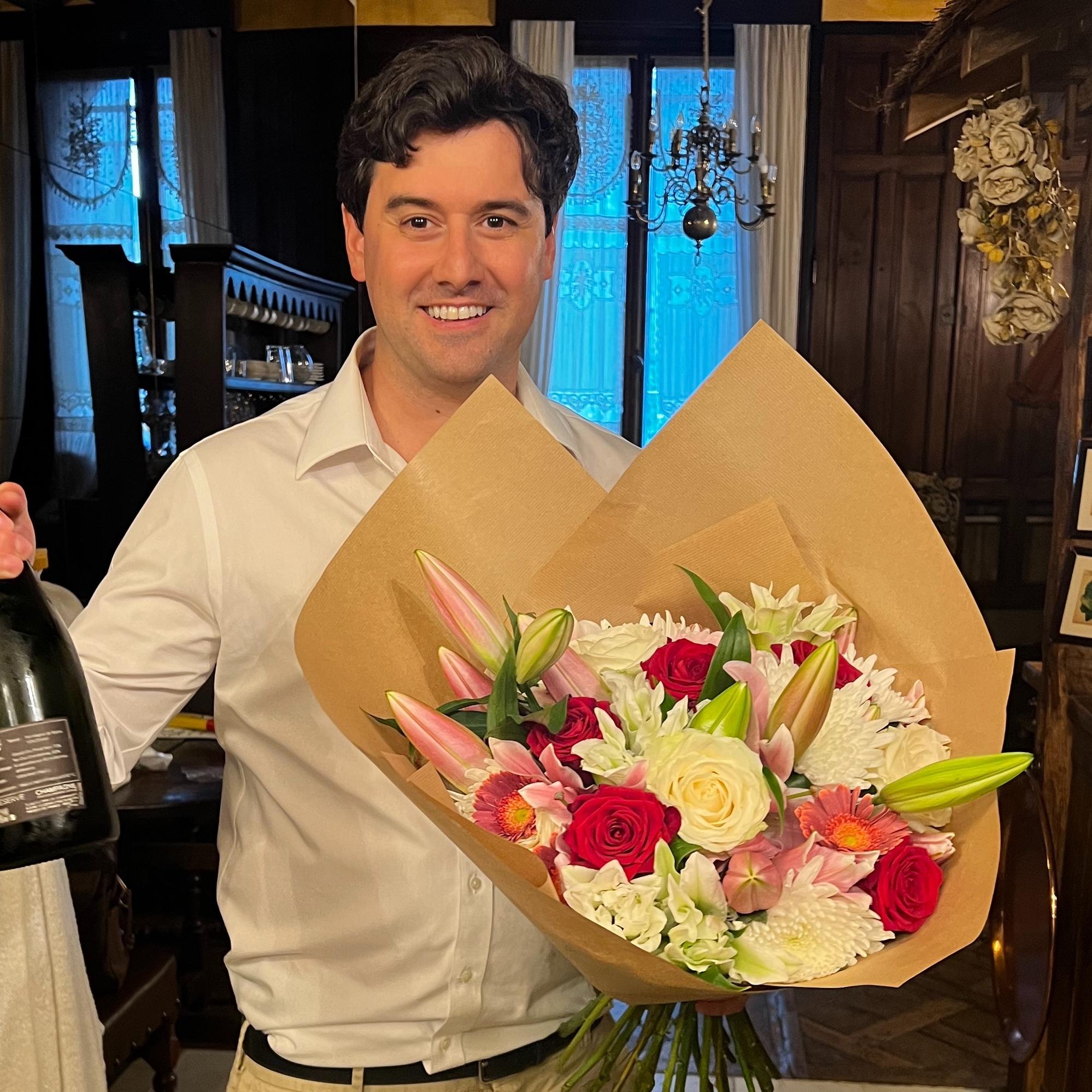 July 14th, 2024. After Tom dropped me off in front of our Airbnb in Saint Louis, parked the car and surprised me with flowers and champagne when he walked in.