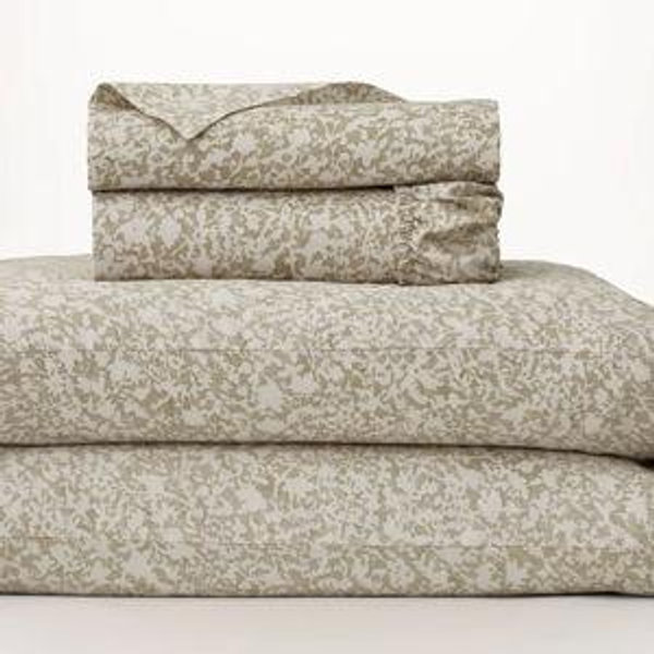 Organic Sheets - Luxury Signature Hemmed Sheet Set | Boll & Branch