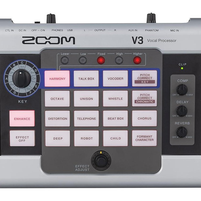 Zoom V3 Multi-effects Vocal Processor