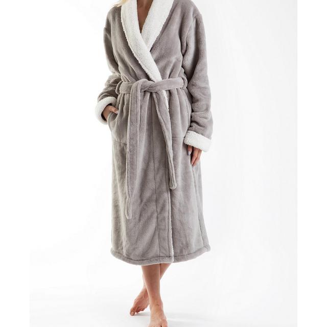 Keila Sherpa Fleece Robe