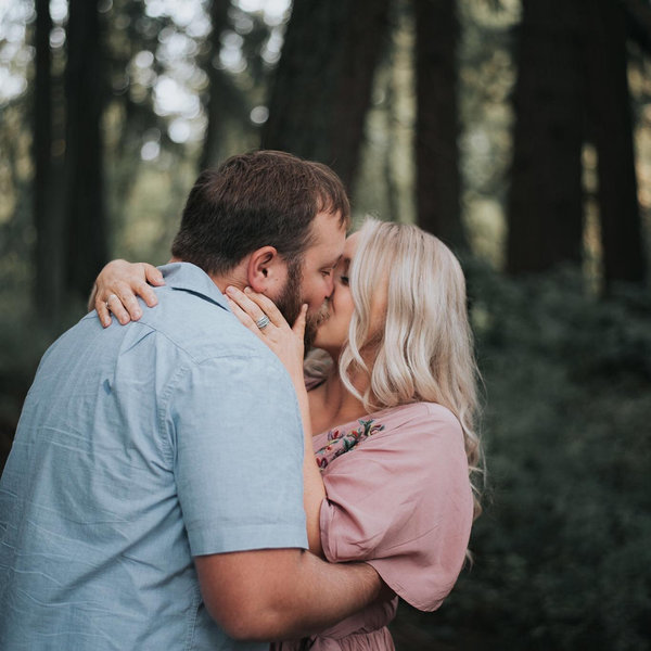 Ronny Johnson and Madison Crow's Wedding Website