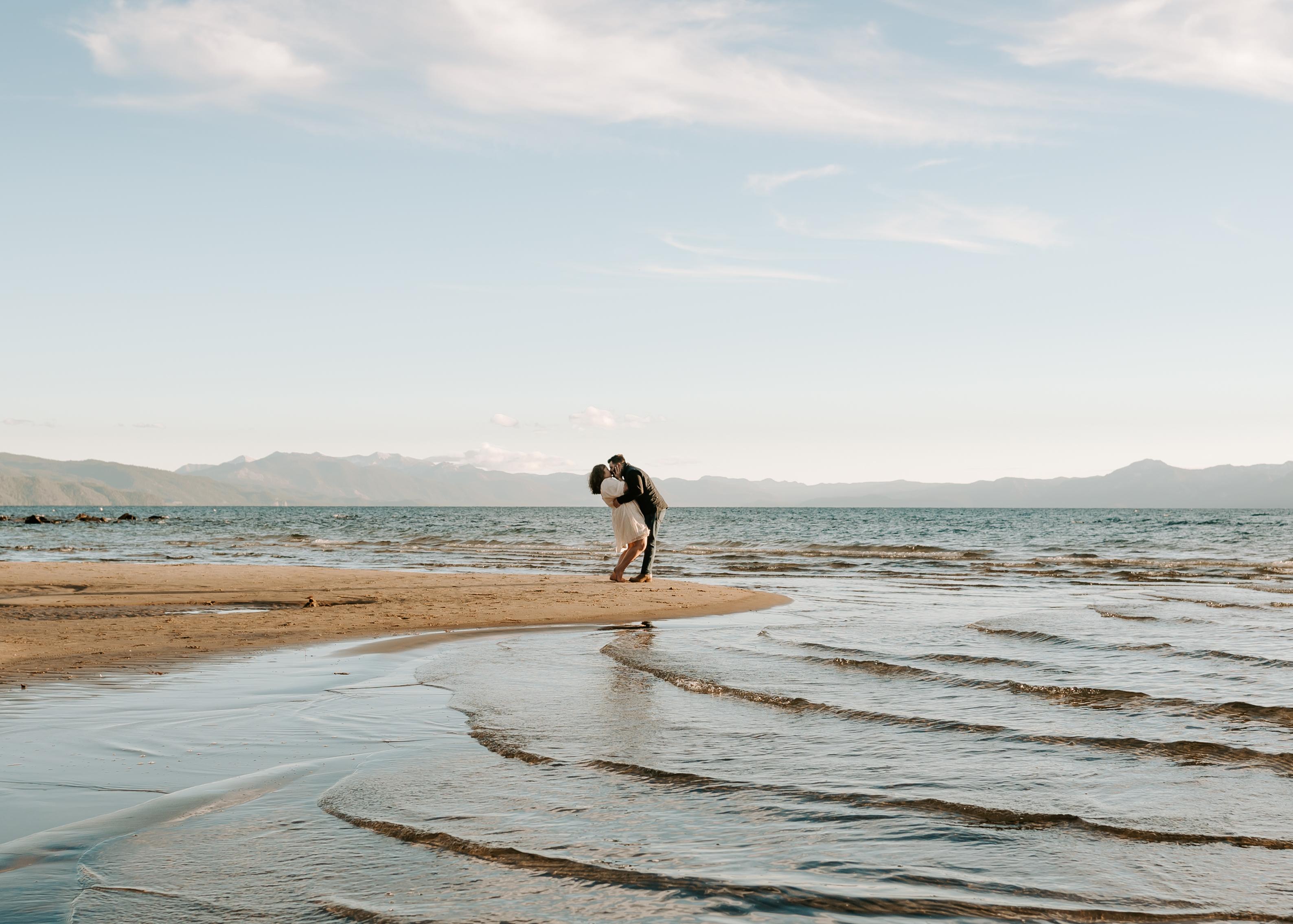 The Wedding Website of Hannah Laird and Carlos Elizondo