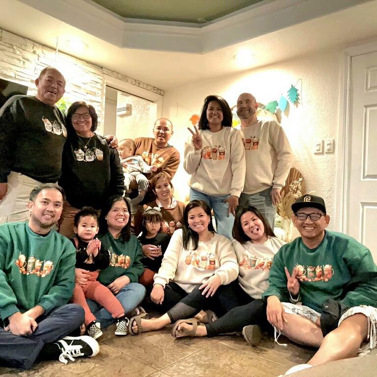 Thankful for family! #holidayfun