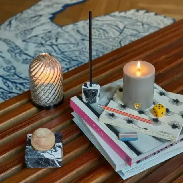 ANTIQUE MARBLE PERFUME DIFFUSER