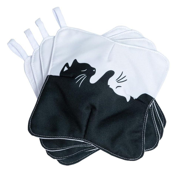 GreaterGood Paw Lover Bowl Cozy Set of 4 Microwave Safe Cozies for Hot Food, Reversible Paw Print Bowl Holders for Soup, Ice Cream & Microwave Use, Machine Washable (Snuggle Cats)