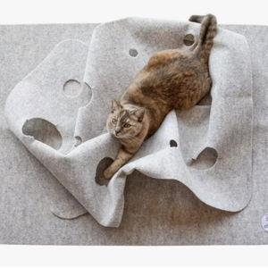 SNUGGLYCAT Ripple Rug Cat Activity Play Mat, Oatmeal White - Chewy.com