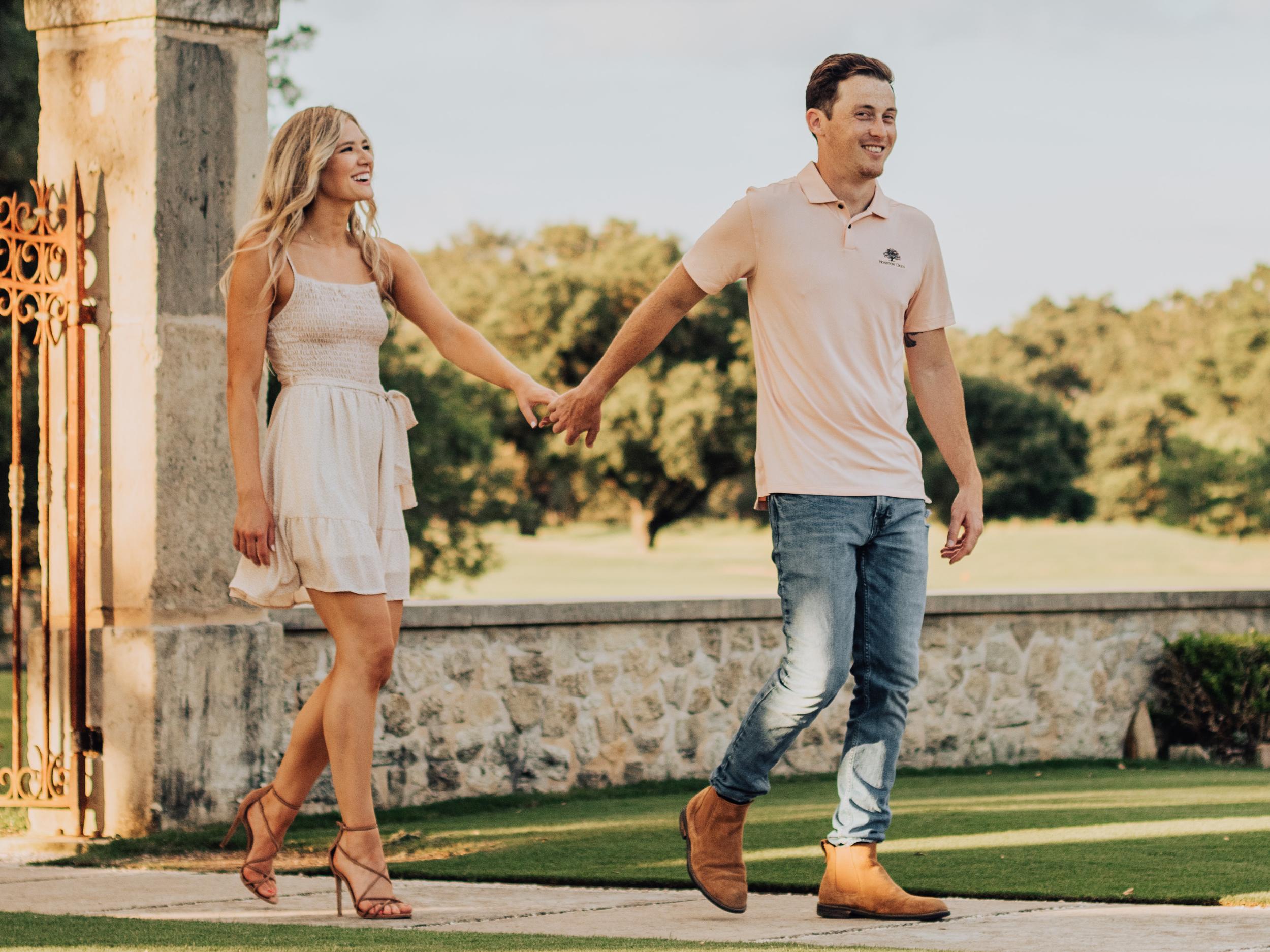 The Wedding Website of Kathryn Newton and Russell Lovett
