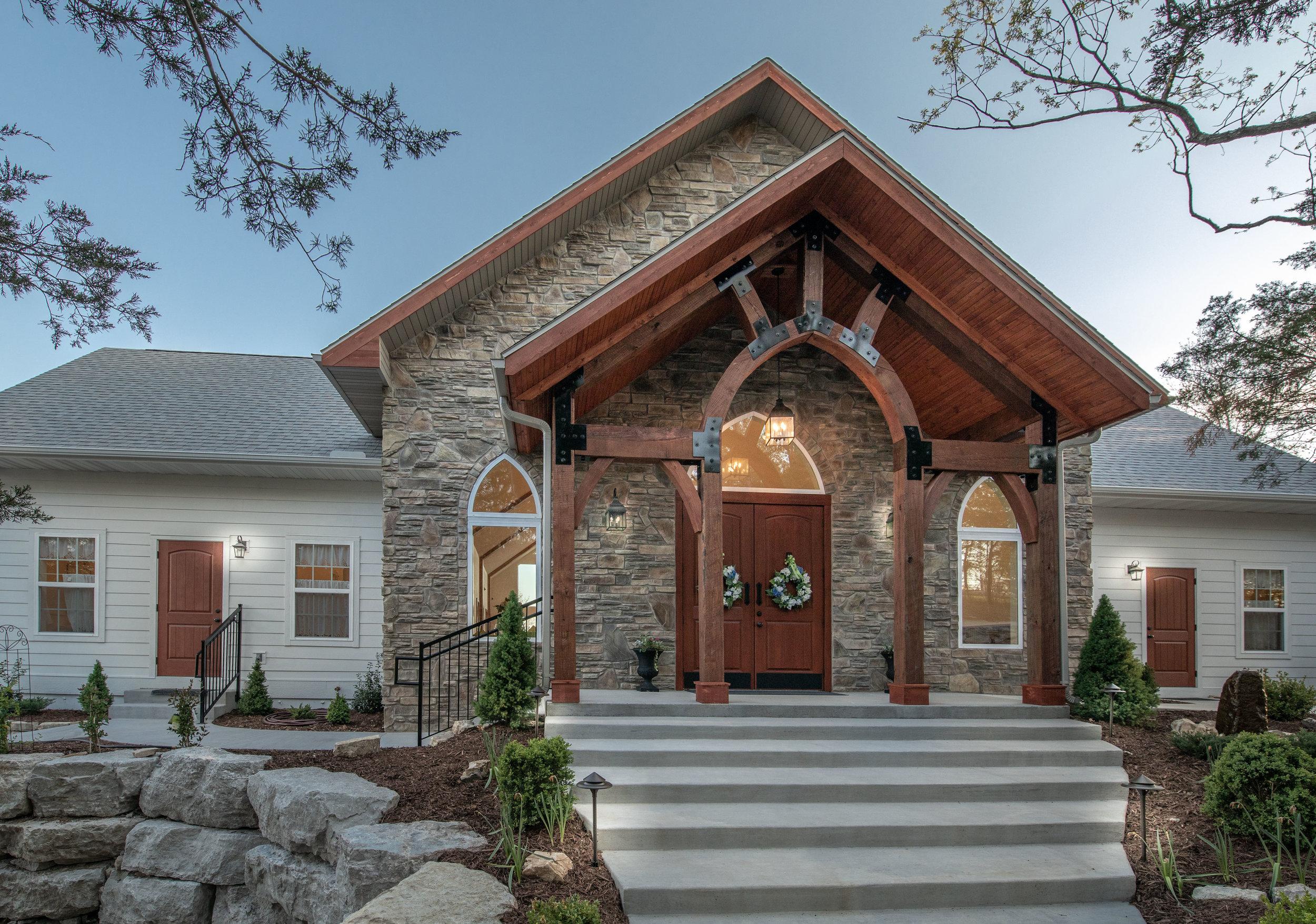 The Wedding Website of Tori Mawhinney and Austin Henslee