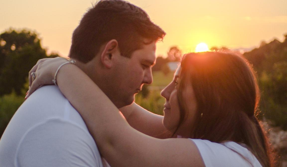The Wedding Website of Angelina DeCaprio and William Partridge