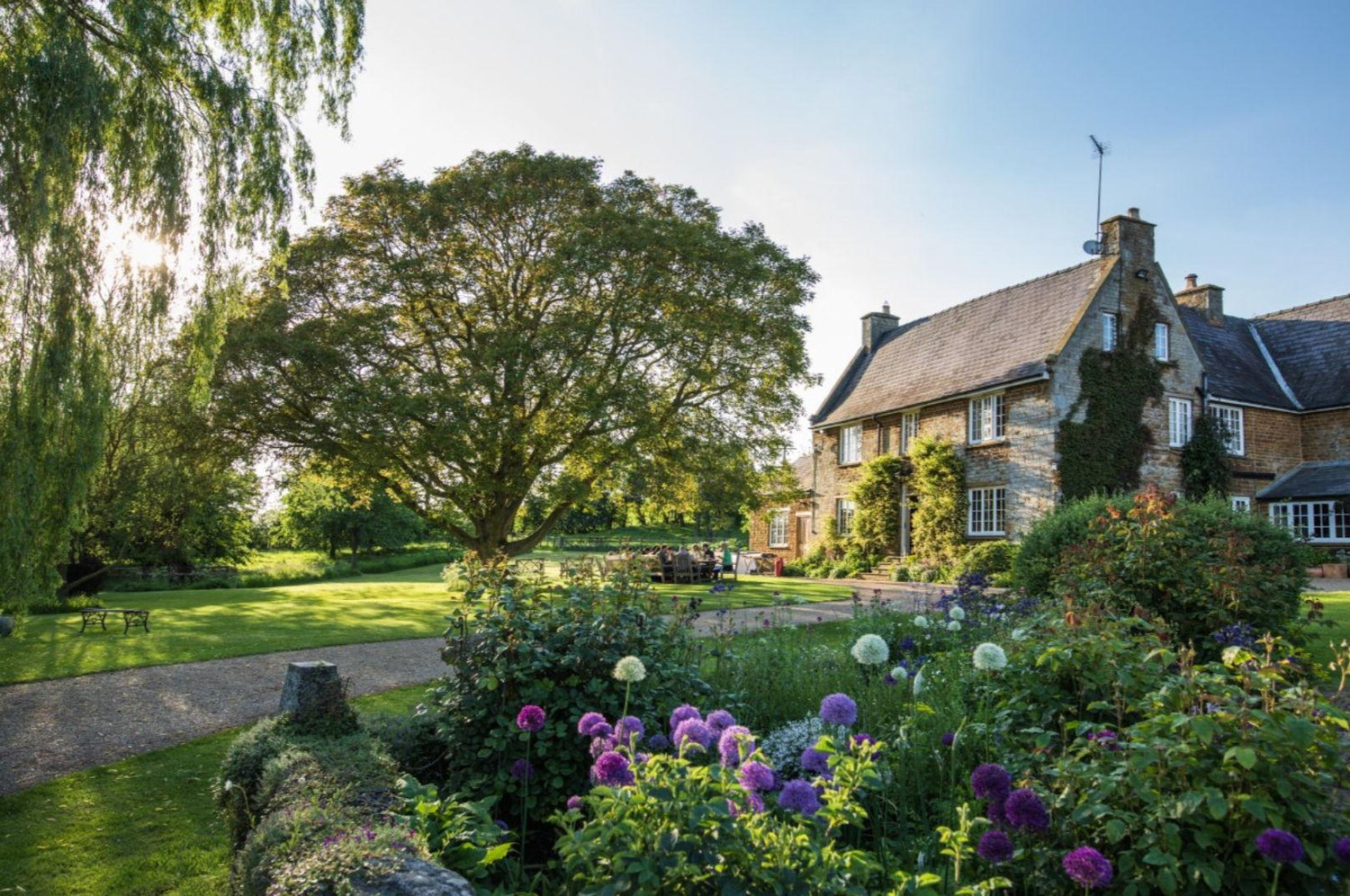 The Wedding Website of Natalie Summers and Jordan Cave