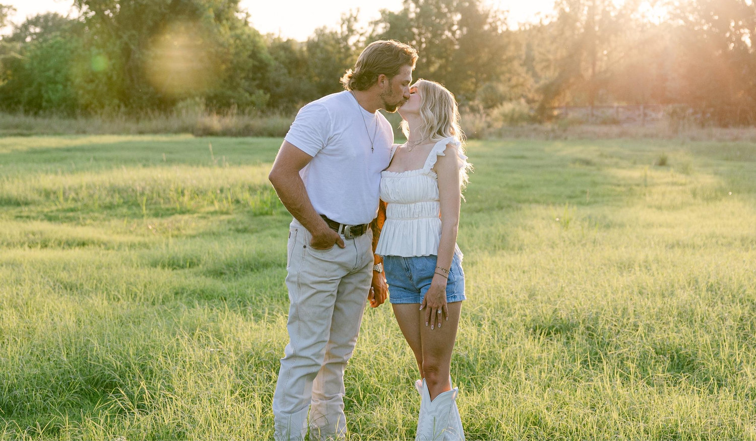 The Wedding Website of Madelyn Smith and Jakob Kendrick