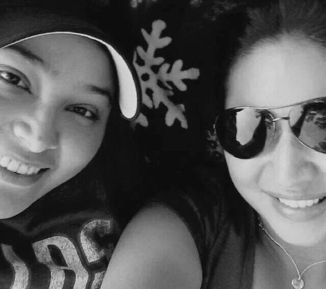 The Wedding Website of Ofelia Yanez and Cynthia Gonzalez