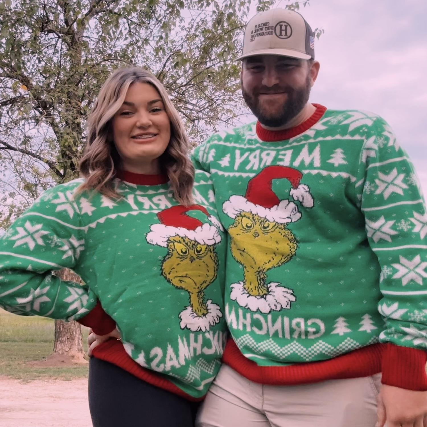 For Halloween we decided to wear matching Christmas sweaters😂