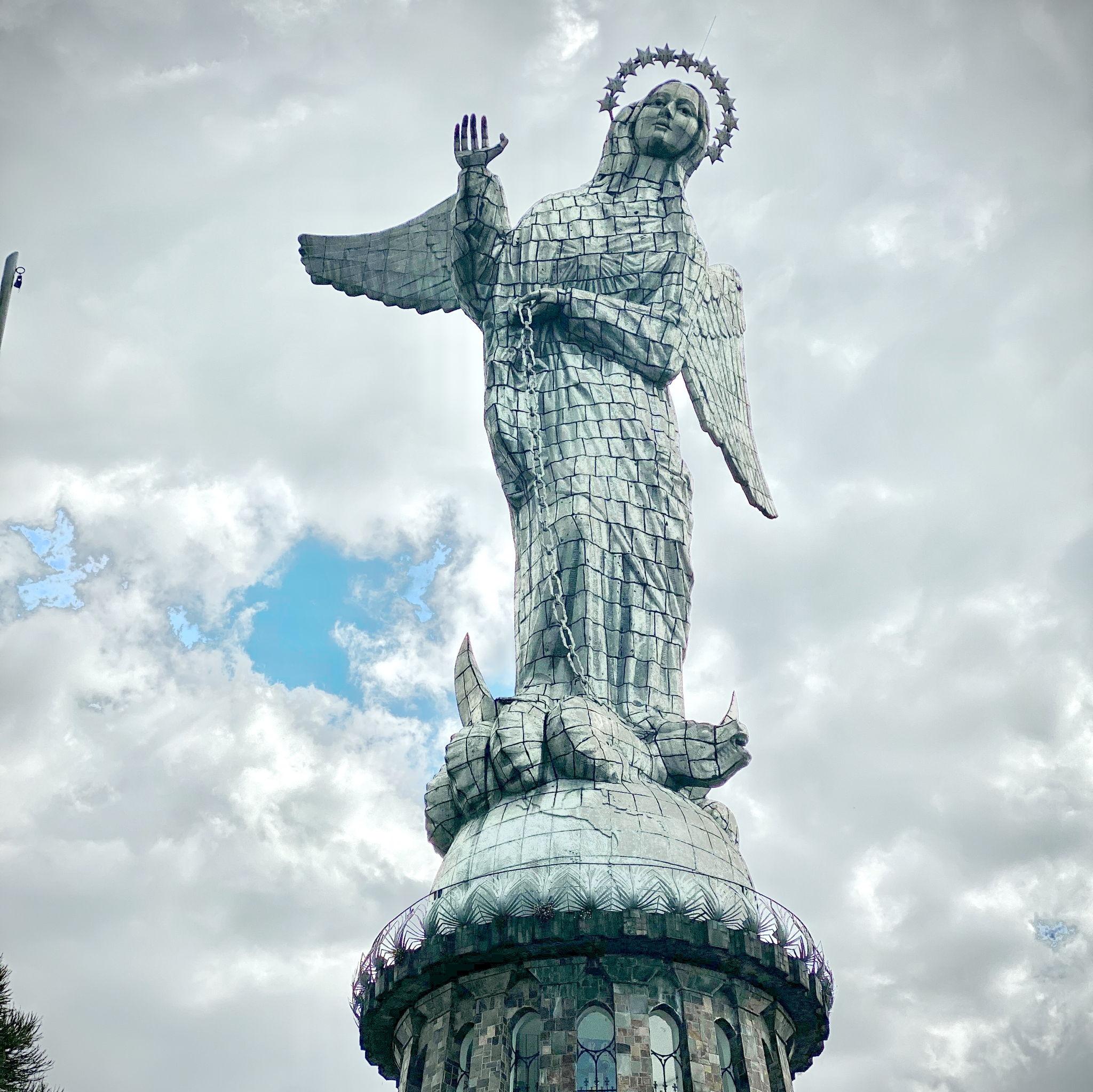 Quito - Overlooking it all stands the famous Virgen del Panecillo, a shining silver statue perched on a hill with panoramic views of the entire city. Our rehearsal will take place right here.