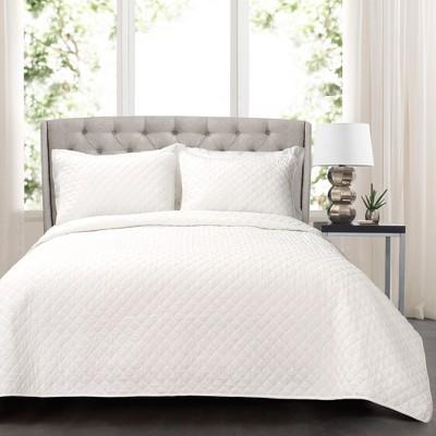 White Ava Diamond Oversized Cotton Quilt Set (Full/Queen) - Lush Decor