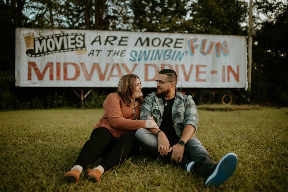 The Wedding Website of Stephanie Brown and Anthony Muñoz