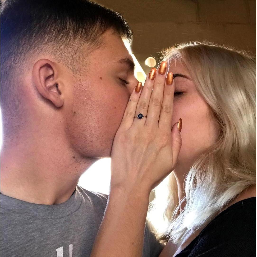 Our favorite engagement pic <3