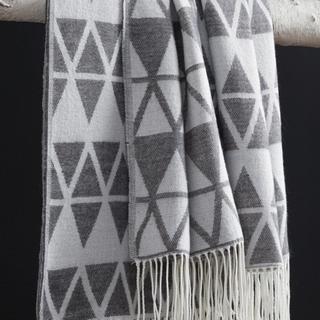 Noemi Throw