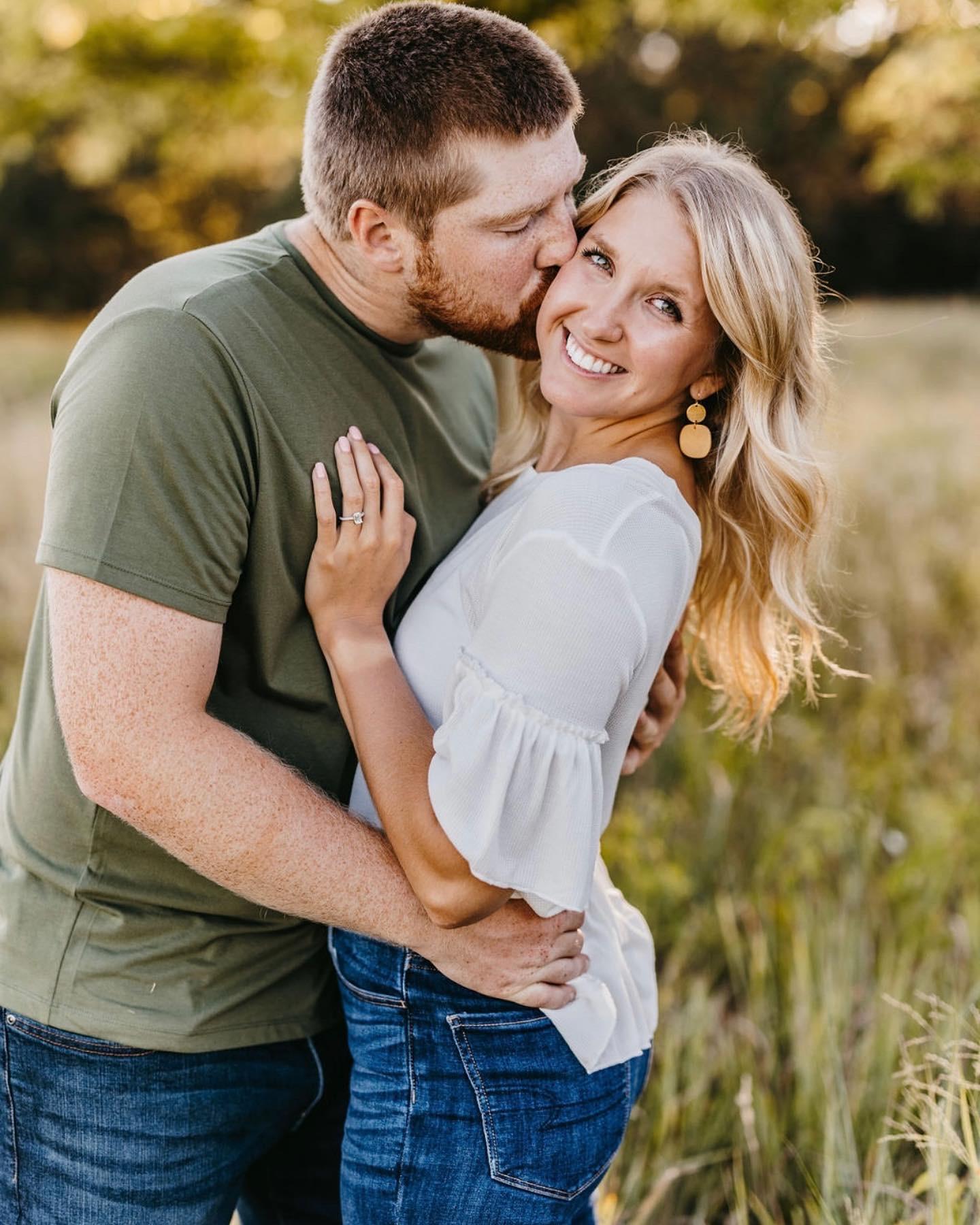 The Wedding Website of Kelsey Peschel and Josh Jodsaas